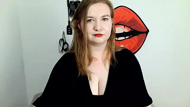 NikkiTease from StripChat