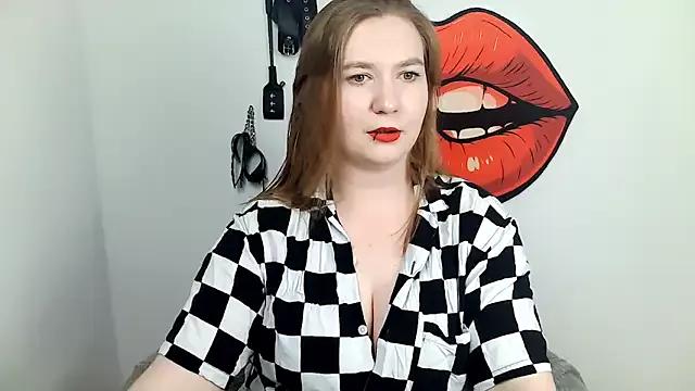 NikkiTease from StripChat