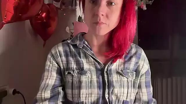 Nikky_Divine from StripChat