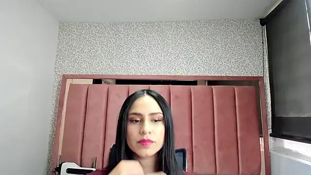 Nikky_Grey_ from StripChat is Freechat
