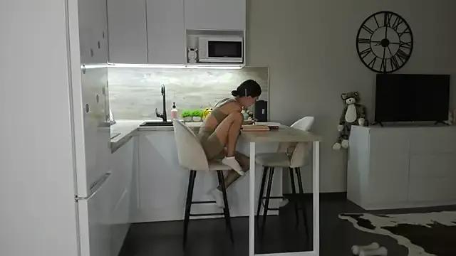 nilliluv from StripChat