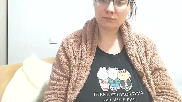 Nina7HotCherry from StripChat