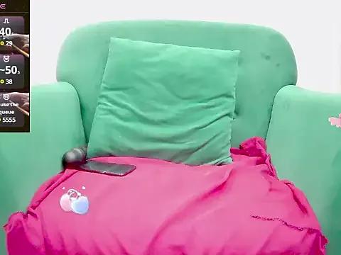 nina9384 from StripChat