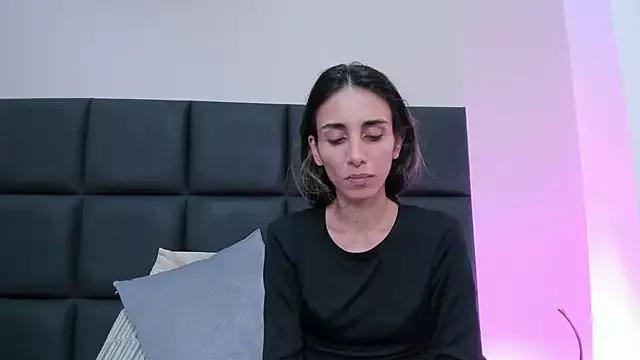 Nina_Cavaali from StripChat