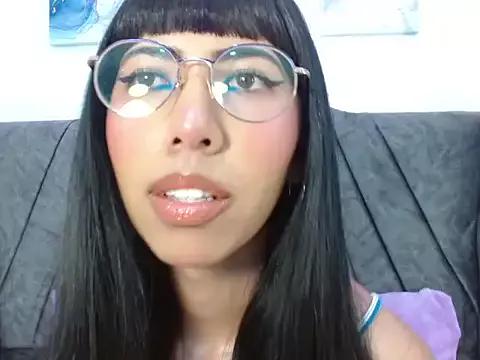 Nina_fox_069 from StripChat