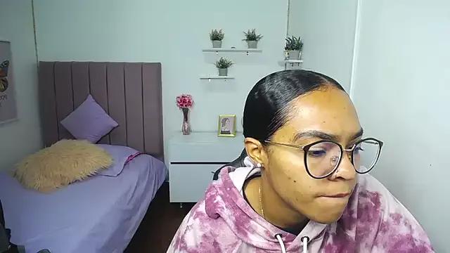 Nina_lovee_ from StripChat