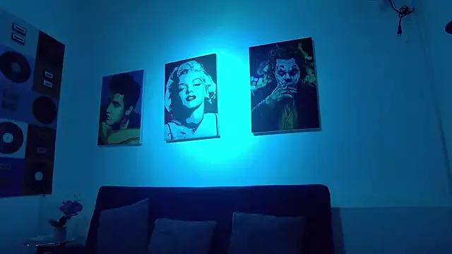 Try our streaming cams variety and talk on a personal level with our adorable girls streamers, showing off their bountiful shapes and dildos.