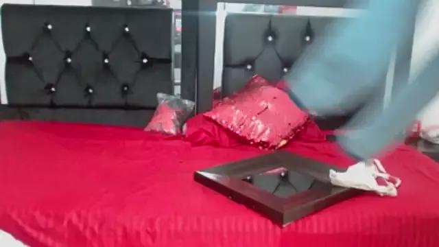 Nina_Williams91 from StripChat