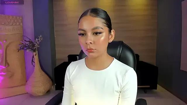 NinaBlum from StripChat