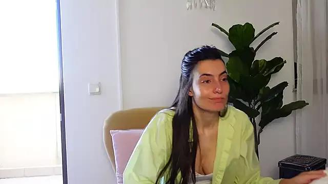 NinaCrystal1 from StripChat