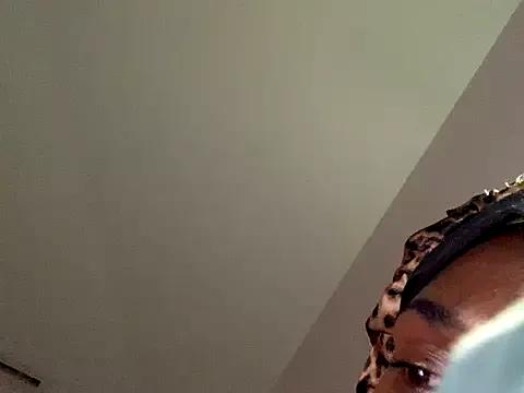 Ninaperry777 from StripChat