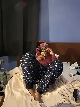 Ninaperry777 from StripChat