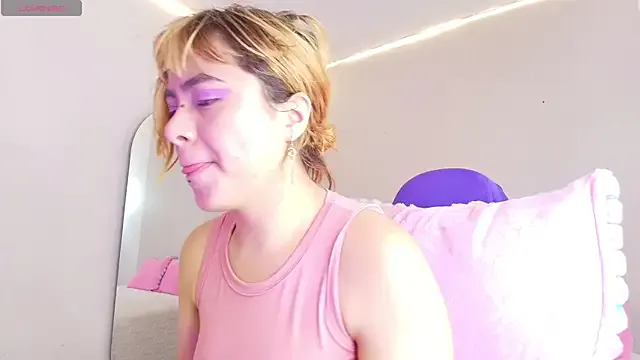 NinaSakura_Eup on StripChat 