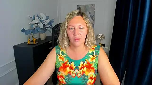 NinaStarle from StripChat is Freechat