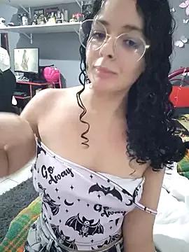 NinaSweet2 from StripChat