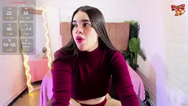 Ninna_tay on StripChat 