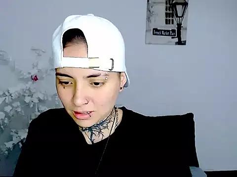 noah_martinii from StripChat is Freechat