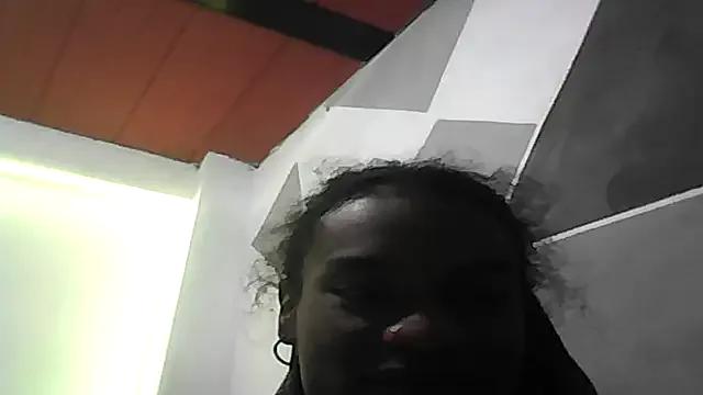 Noah_Miller7 from StripChat