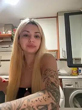 Noeliagglow from StripChat