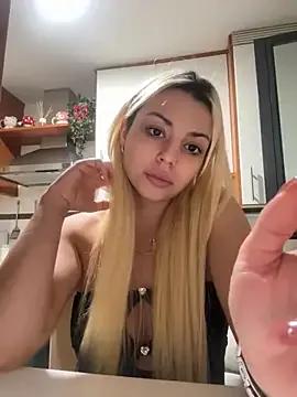 Noeliagglow from StripChat