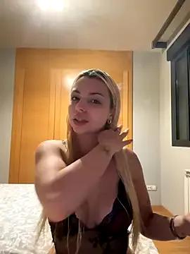 Noeliagglow from StripChat