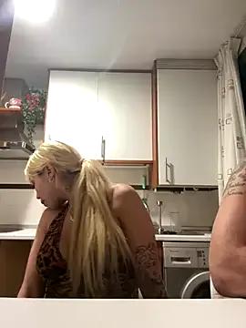 Noeliagglow from StripChat