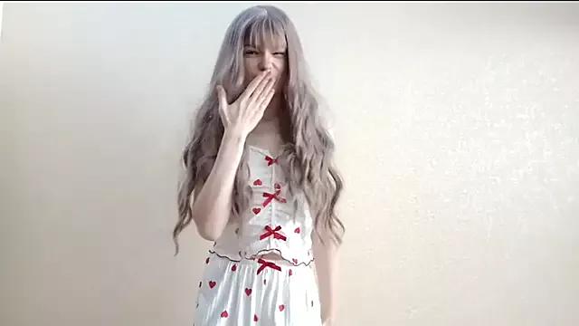 Try our streaming cams variety and talk on a personal level with our adorable girls streamers, showing off their bountiful shapes and dildos.