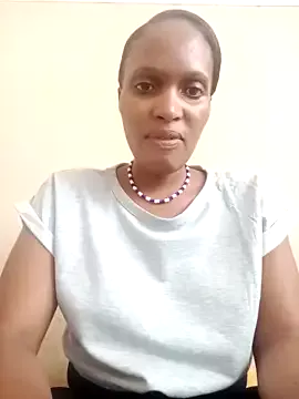 Nonelela from StripChat