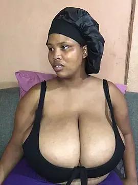 NonoGotBoobies from StripChat