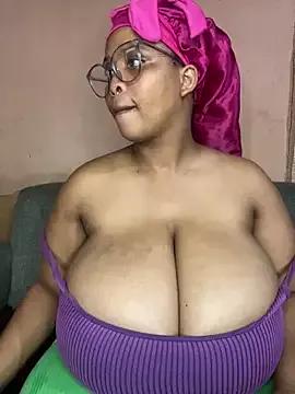 NonoGotBoobies from StripChat