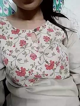 Noor-Darling from StripChat