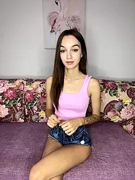 NotSoSweetDasha from StripChat is Freechat