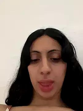 Noura69 from StripChat is Group