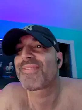 Novabear6996 from StripChat is Freechat