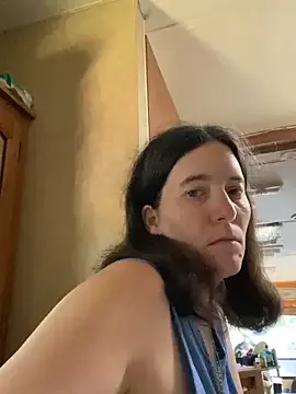 Novgirl110883 from StripChat is Freechat