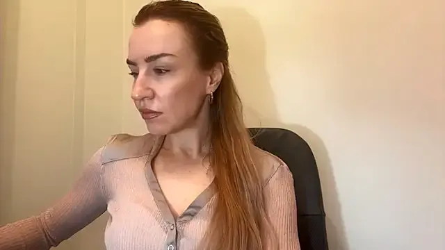 Nyxelia_ from StripChat is Freechat