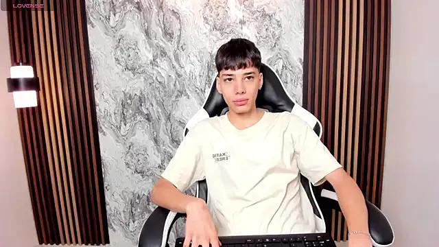 oblivion_deku from StripChat is Freechat