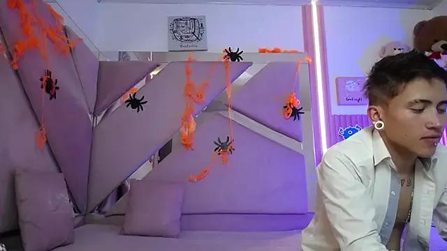 oblivionlove from StripChat is Freechat