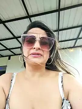 Officein-girl78 from StripChat