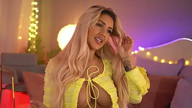 Try our streaming cams variety and talk on a personal level with our adorable girls streamers, showing off their bountiful shapes and dildos.