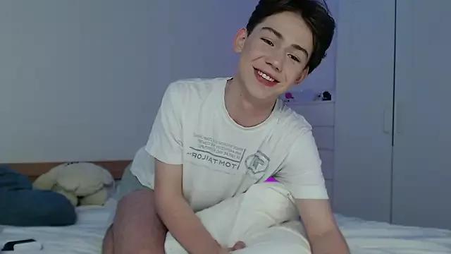Ohnosashaa from StripChat