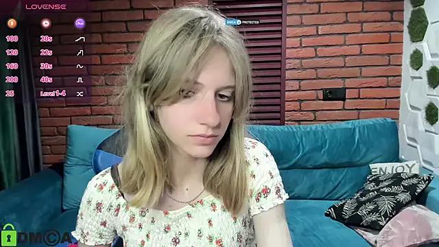 Try our streaming cams variety and talk on a personal level with our adorable girls streamers, showing off their bountiful shapes and dildos.