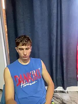 oliver_Lz from StripChat is Freechat