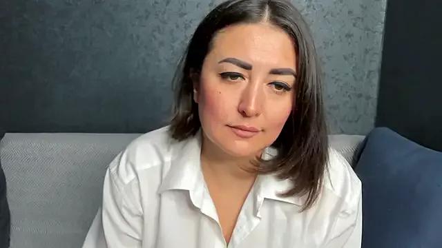 Olivia_Buckby from StripChat is Freechat