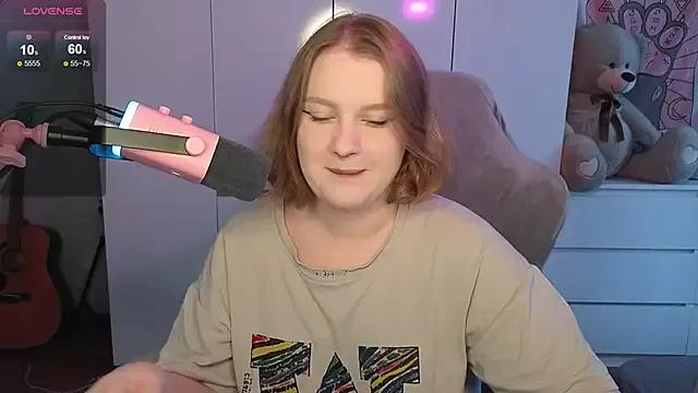 OliviaBlade from StripChat is Freechat