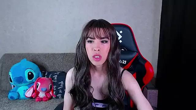 OliviaBoyd from StripChat is Freechat
