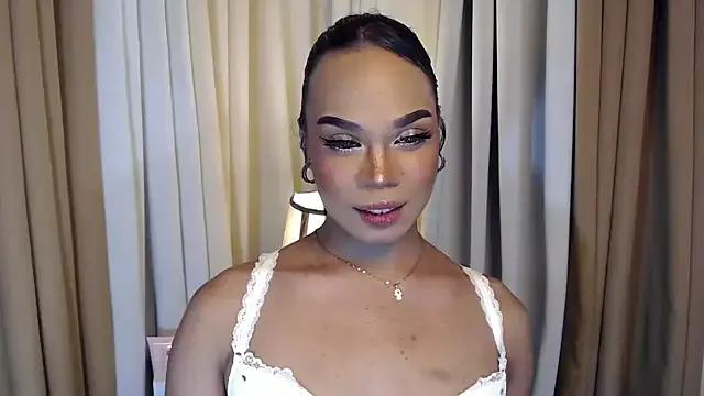 oliviahollywood from StripChat is Freechat