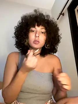 OliviaWild_ from StripChat is Freechat