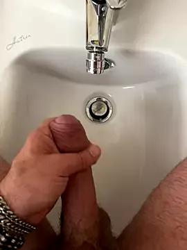 oo_Your_Big_Toy_oo from StripChat is Freechat