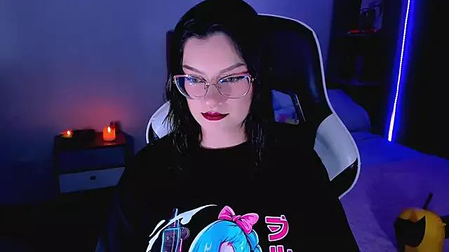 OphelianaRose33 from StripChat is Freechat